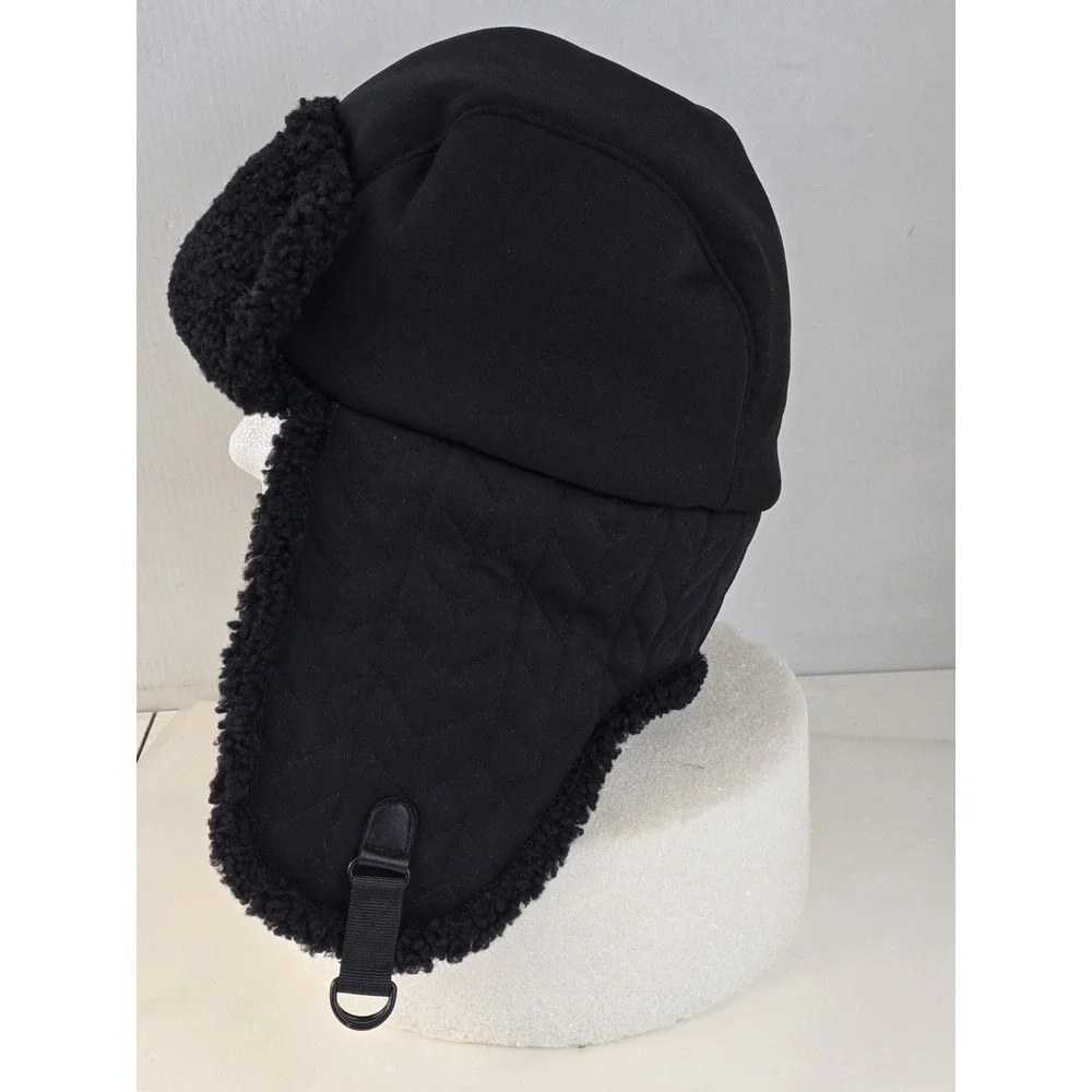 UGG $155 trapper